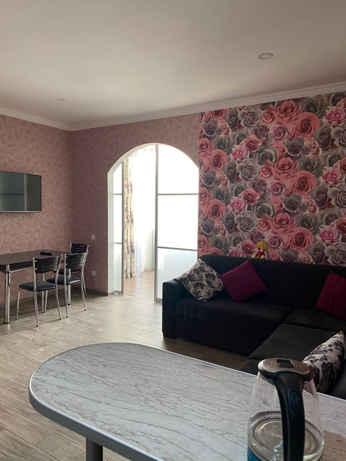 Mindia'S Two Bedroom Apartment Batumi Exteriör bild